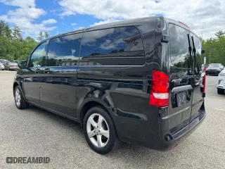 2018 Mercedes-Benz Metris Passenger Van with VIN WD4PG2EE6J3351382, listed as a Copart auction lot 57672754 with 182,634 mi miles and Clean Title. Bid and sale history available at carsss.com. Image 3.
