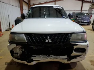 2003 Mitsubishi Montero Sport ES with VIN JA4LS21H23J005975, listed as a Copart auction lot 46472205 with 210,026 mi miles and Salvage Title. Bid and sale history available at carsss.com. Image 5.