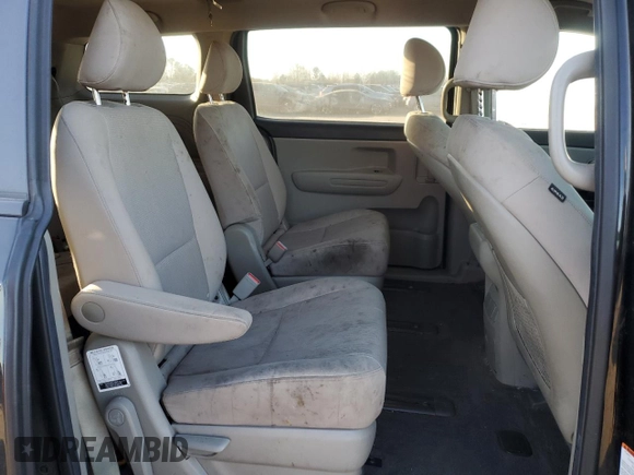 2021 Kia Sedona LX with VIN KNDMB5C12M6668527, listed as a Copart auction lot 84026154 with 165,585 mi miles and Salvage Title. Bid and sale history available at carsss.com. Image 12.