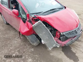 2013 Honda Fit Sport с VIN JHMGE8H50DC066694, выставлен на аукционе IAAI как лот 42358694 с пробегом 84 275 миль миль и . История ставок и продаж доступна на DreamBid. Изображение 6.