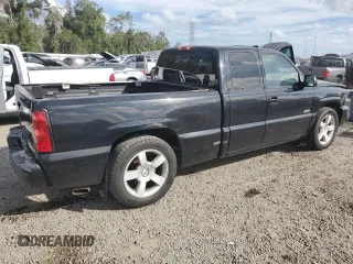 2004 Chevrolet Silverado SS z VIN 2GCEK19N141357847, wystawiony jako Copart lot #78312204 z przebiegiem Nie podano mil oraz Szkody całkowita. Historia ofert i sprzedaży dostępna na DreamBid. Obrazek 3.