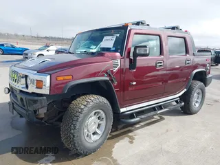 2006 Hummer H2 with VIN 5GRGN22U66H104237, listed as a IAAI auction lot 41665284 with 61,984 mi miles. Bid and sale history available at carsss.com. Image 2.