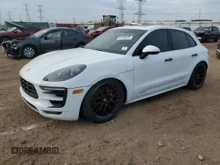 2018 Porsche Macan GTS z VIN WP1AG2A53JLB62001, wystawiony jako Copart lot #43154635 z przebiegiem Nie podano mil oraz Szkoda całkowita • Salvage title. Historia ofert i sprzedaży dostępna na DreamBid. Obrazek 1.