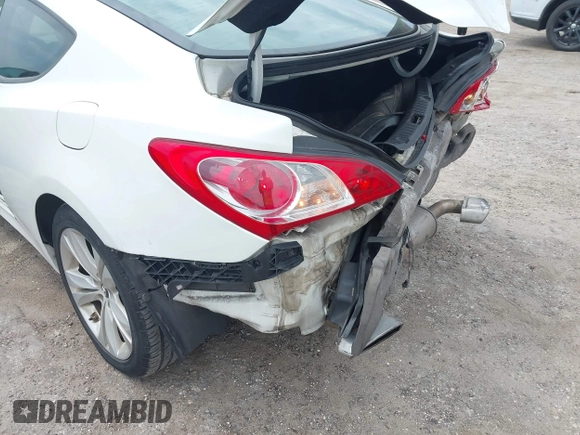 2012 Hyundai Genesis Coupe Premium z VIN KMHHT6KD0CU068949, wystawiony jako IAAI lot #42227303 z przebiegiem 123 695 mil mil oraz . Historia ofert i sprzedaży dostępna na DreamBid. Obrazek 6.