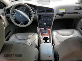 2005 Volvo XC70 z VIN YV1SZ592651181066, wystawiony jako Copart lot #57175915 z przebiegiem 56 999 mil mil oraz Szkody całkowita. Historia ofert i sprzedaży dostępna na DreamBid. Obrazek 8.