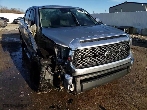 2018 Toyota Tundra 4WD SR5 with VIN 5TFDW5F1XJX742413, listed as a Copart auction lot 85025814 with 292,192 mi miles and Salvage Title. Bid and sale history available at carsss.com. Image 13.