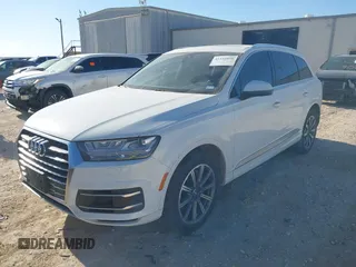 2017 Audi Q7 Premium Plus with VIN WA1LAAF76HD021311, listed as a IAAI auction lot 41559898 with 132,458 mi miles. Bid and sale history available at carsss.com. Image 17.