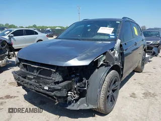 2023 Volkswagen Tiguan SE R-Line Black z VIN 3VVCB7AX1PM057201, wystawiony jako IAAI lot #41977239 z przebiegiem 84 840 mil mil oraz . Historia ofert i sprzedaży dostępna na DreamBid. Obrazek 18.