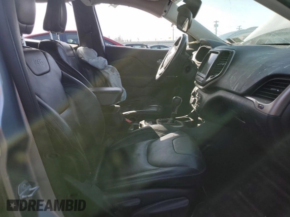 2014 Jeep Cherokee Limited с VIN 1C4PJMDB8EW192772, выставлен на аукционе Copart как лот 48764915 с пробегом Не указан миль и На запчасти • Non repairable. История ставок и продаж доступна на DreamBid. Изображение 7.