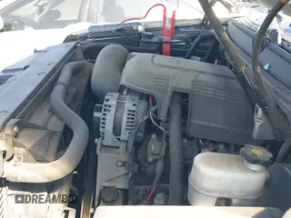 2008 Chevrolet Avalanche 2LT z VIN 3GNEC12098G105568, wystawiony jako IAAI lot #42105245 z przebiegiem 141 666 mil mil oraz . Historia ofert i sprzedaży dostępna na DreamBid. Obrazek 22.