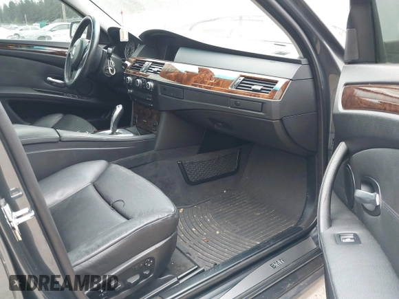 2008 BMW 5 Series 535i with VIN WBANW13508CZ73114, listed as a IAAI auction lot 42117643 with 218,473 mi miles and . Bid and sale history available at carsss.com. Image 5.