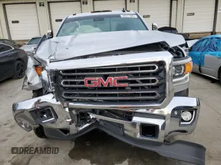 2016 GMC Sierra 2500HD SLT z VIN 1GT12TE87GF116544, wystawiony jako Copart lot #42917685 z przebiegiem 119 882 mil mil oraz Szkoda całkowita • Salvage title. Historia ofert i sprzedaży dostępna na DreamBid. Obrazek 5.
