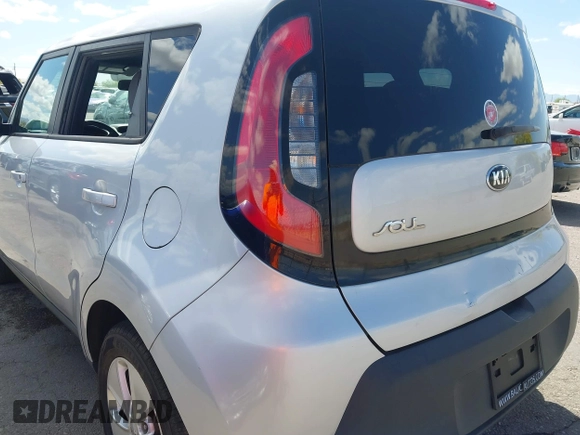 2016 Kia Soul with VIN KNDJN2A22G7842924, listed as a IAAI auction lot 42010597 with 1 mi miles. Bid and sale history available at carsss.com. Image 6.