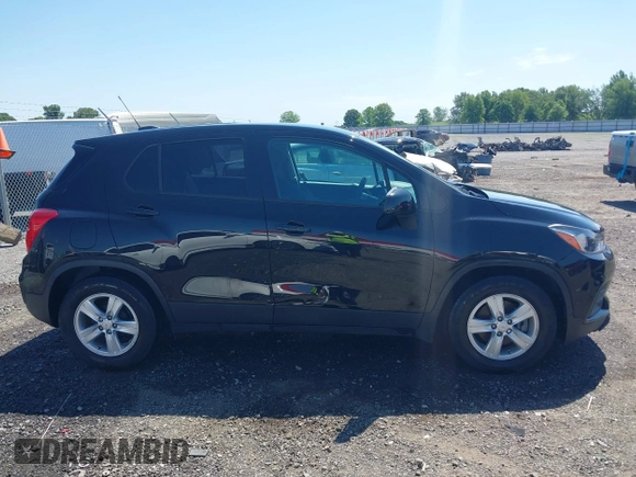 2020 Chevrolet Trax LS with VIN KL7CJKSB3LB026277, listed as a IAAI auction lot 42299054 with 81,232 mi miles and . Bid and sale history available at DreamBid. Image 13.