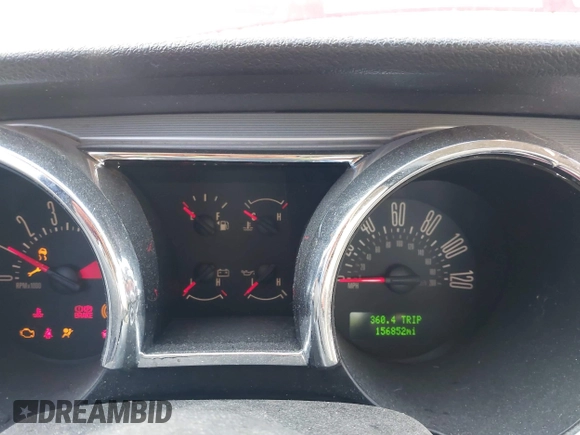 2006 Ford Mustang Standard with VIN 1ZVFT80N765265020, listed as a IAAI auction lot 41847731 with 156,852 mi miles. Bid and sale history available at carsss.com. Image 7.