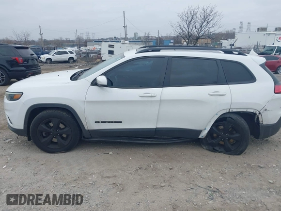 2019 Jeep Cherokee Latitude Plus with VIN 1C4PJMLB8KD292170, listed as a IAAI auction lot 41800952 with 67,277 mi miles and . Bid and sale history available at DreamBid. Image 14.