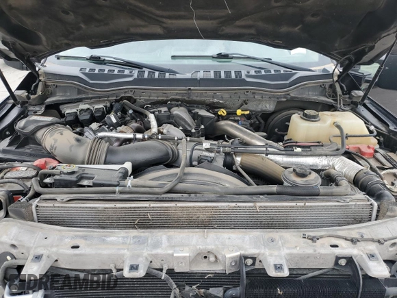 2018 Ford F-350 XL z VIN 1FT8W3BT4JEB10337, wystawiony jako Copart lot #53886825 z przebiegiem 85 788 mil mil oraz Szkoda całkowita • Salvage title. Historia ofert i sprzedaży dostępna na DreamBid. Obrazek 11.