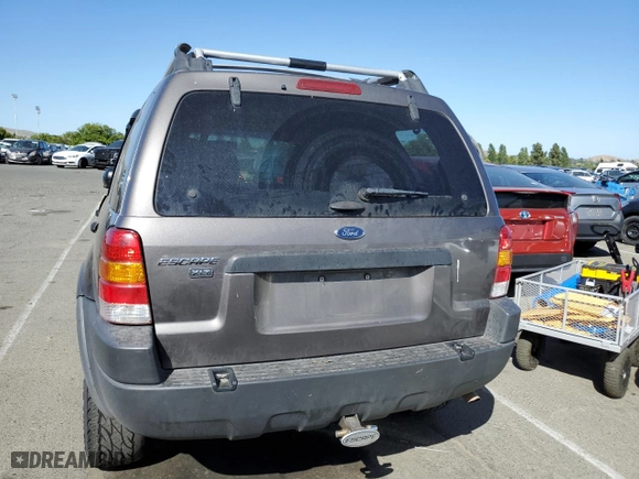 2002 Ford Escape Limited with VIN 1FMCU04122KD65674, listed as a Copart auction lot 56336504 with 199,739 mi miles and Salvage Title. Bid and sale history available at carsss.com. Image 6.