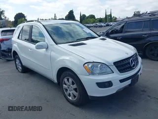 2006 Mercedes-Benz M 350 with VIN 4JGBB86E96A086539, listed as a IAAI auction lot 42441408 with 216,466 mi miles and . Bid and sale history available at DreamBid. Image 1.