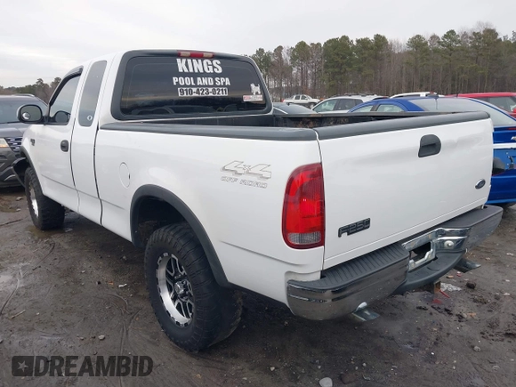 1999 Ford F-250 with VIN 1FTPX28LXXNB37027, listed as a IAAI auction lot 41410236 with 207,930 mi miles and . Bid and sale history available at DreamBid. Image 3.