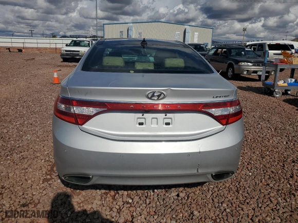 2014 Hyundai Azera Limited with VIN KMHFH4JG4EA400016, listed as a Copart auction lot 70644224 with 229,038 mi miles and Clean Title. Bid and sale history available at carsss.com. Image 6.
