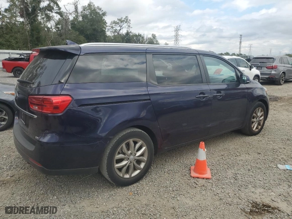 2019 Kia Sedona EX with VIN KNDMB5C17K6526946, listed as a Copart auction lot 83517664 with 0 mi miles and Salvage Title. Bid and sale history available at carsss.com. Image 3.
