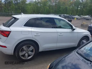2018 Audi Q5 Premium Plus z VIN WA1BNAFY7J2211340, wystawiony jako IAAI lot #42187313 z przebiegiem 162 113 mil mil oraz . Historia ofert i sprzedaży dostępna na DreamBid. Obrazek 13.