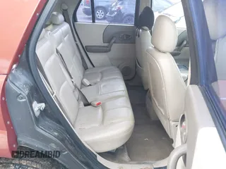 2003 Saturn VUE z VIN 5GZCZ63B43S834671, wystawiony jako IAAI lot #40642946 z przebiegiem 18 933 mil mil oraz . Historia ofert i sprzedaży dostępna na DreamBid. Obrazek 8.
