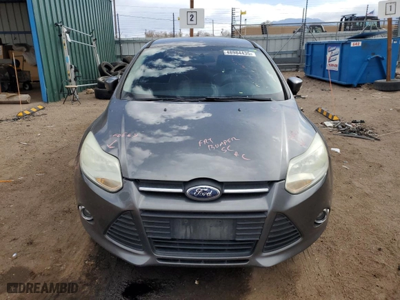 2013 Ford Focus SE with VIN 1FADP3F25DL212233, listed as a Copart auction lot 48984435 with 147,411 mi miles and Clean Title. Bid and sale history available at carsss.com. Image 5.