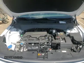 2025 Hyundai Kona SE with VIN KM8HACAB5SU234899, listed as a Copart auction lot 64545245 with 7,279 mi miles and Salvage title. Bid and sale history available at DreamBid. Image 13.