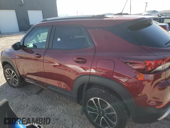 2024 Chevrolet TrailBlazer LT with VIN KL79MPSL3RB195733, listed as a Copart auction lot 48359405 with 5,331 mi miles and Salvage Title. Bid and sale history available at DreamBid. Image 2.