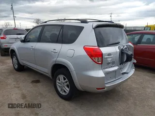 2007 Toyota RAV4 Sport with VIN JTMBK32V376021624, listed as a IAAI auction lot 41777001 with 226,262 mi miles. Bid and sale history available at carsss.com. Image 3.