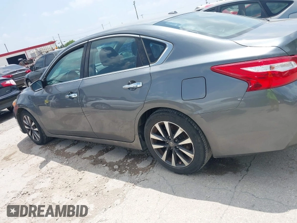 2017 Nissan Altima SV with VIN 1N4AL3AP9HC176781, listed as a IAAI auction lot 42308502 with 185,976 mi miles and . Bid and sale history available at DreamBid. Image 14.