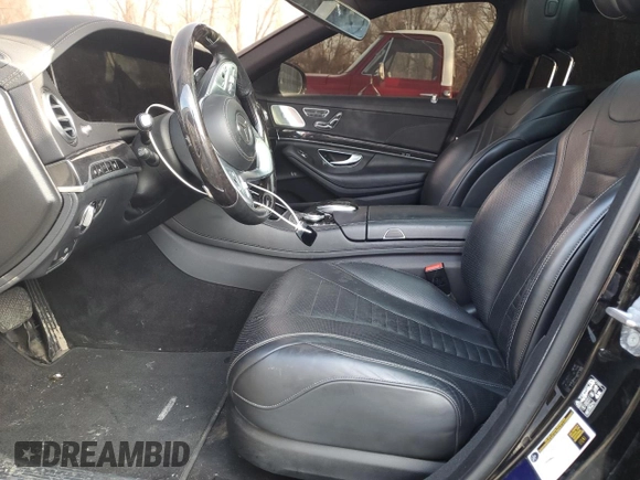 2019 Mercedes-Benz S 560 with VIN WDDUG8GB1KA460161, listed as a Copart auction lot 84056044 with 37,953 mi miles and Salvage Title. Bid and sale history available at DreamBid. Image 7.