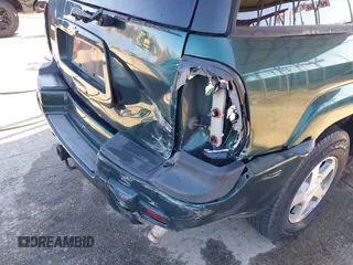 2005 Chevrolet TrailBlazer LT with VIN 1GNDT13S552203593, listed as a IAAI auction lot 41833044 with 195,227 mi miles and . Bid and sale history available at DreamBid. Image 6.