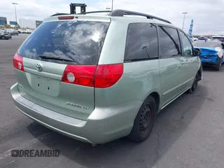 2008 Toyota Sienna CE with VIN 5TDZK23C58S148429, listed as a IAAI auction lot 42127318 with 152,163 mi miles and . Bid and sale history available at DreamBid. Image 4.