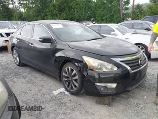 2013 Nissan Altima SV with VIN 1N4AL3AP5DC139804, listed as a IAAI auction lot 42432853 with 170,168 mi miles and . Bid and sale history available at DreamBid. Image 1.