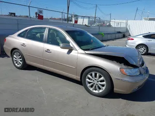 2007 Hyundai Azera SE with VIN KMHFC46F07A183646, listed as a IAAI auction lot 41705832 with 67,230 mi miles. Bid and sale history available at carsss.com. Image 1.