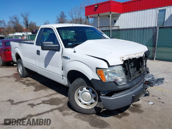 2014 Ford F-150 XL with VIN 1FTMF1CM1EKE41667, listed as a IAAI auction lot 41847599 with 31,671 mi miles and . Bid and sale history available at DreamBid. Image 1.