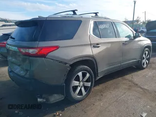 2018 Chevrolet Traverse LT Leather with VIN 1GNEVHKW0JJ147686, listed as a IAAI auction lot 41869087 with 78,708 mi miles. Bid and sale history available at carsss.com. Image 4.