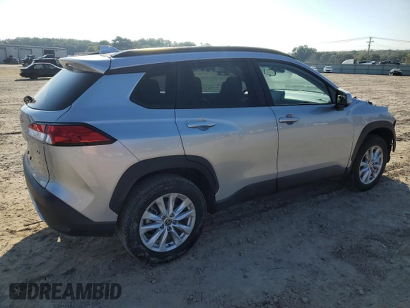 2022 Toyota Corolla Cross LE with VIN 7MUCAAAG0NV010646, listed as a Copart auction lot 72151744 with 59,273 mi miles and Salvage title. Bid and sale history available at DreamBid. Image 3.