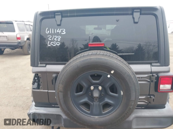 2019 Jeep Wrangler Unlimited Sport Altitude with VIN 1C4HJXDG0KW559807, listed as a IAAI auction lot 41790082 with 34,221 mi miles and . Bid and sale history available at DreamBid. Image 17.