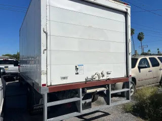 2016 Ford F-550 XL with VIN 1FDUF5GY4GEC26883, listed as a Copart auction lot 85107164 with Not Provided miles and Clean Title. Bid and sale history available at carsss.com. Image 3.