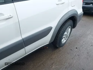 2003 Toyota RAV4 with VIN JTEGH20V730111000, listed as a IAAI auction lot 41955312 with 211,623 mi miles. Bid and sale history available at carsss.com. Image 6.