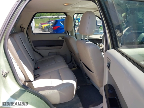 2009 Ford Escape Hybrid with VIN 1FMCU493X9KA56174, listed as a IAAI auction lot 39435925 with 158,171 mi miles. Bid and sale history available at carsss.com. Image 8.