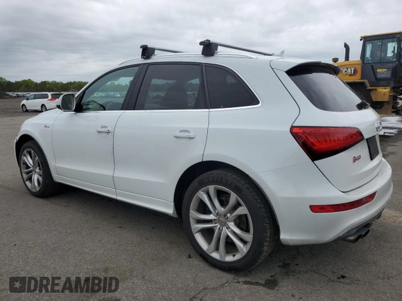 2014 Audi SQ5 Premium Plus z VIN WA1CGAFP0EA067700, wystawiony jako Copart lot #56374555 z przebiegiem 165 958 mil mil oraz Szkoda całkowita • Salvage title. Historia ofert i sprzedaży dostępna na DreamBid. Obrazek 2.