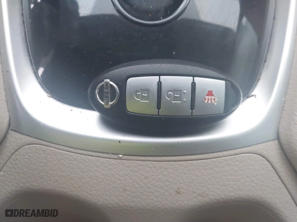 2016 Nissan Rogue S with VIN KNMAT2MV4GP640078, listed as a IAAI auction lot 41864735 with 101,359 mi miles. Bid and sale history available at carsss.com. Image 11.