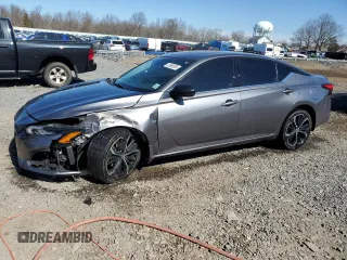 2023 Nissan Altima 2.5 SR with VIN 1N4BL4CW3PN317829, listed as a Copart auction lot 47869305 with 41,543 mi miles and Salvage Title. Bid and sale history available at carsss.com. Image 1.