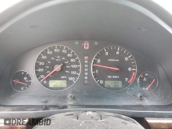 2003 Subaru Legacy L with VIN 4S3BH635537303847, listed as a Copart auction lot 86665654 with 186,301 mi miles and Clean title. Bid and sale history available at DreamBid. Image 9.