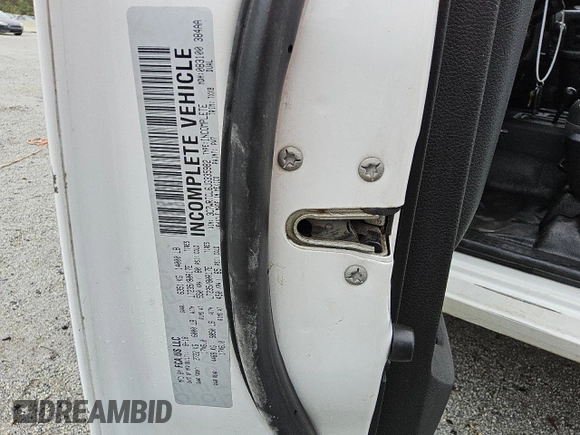 2018 Ram 3500 Tradesman z VIN 3C7WRTCL6JG335982, wystawiony jako Copart lot #78133674 z przebiegiem 407 016 mil mil oraz Czysty tytuł • Clean title. Historia ofert i sprzedaży dostępna na DreamBid. Obrazek 12.
